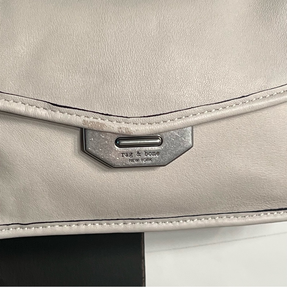 Rag &Bone Field Leather Clutch. NWOT. - Picture 4 of 10
